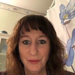 Meet your Posher, Brenda